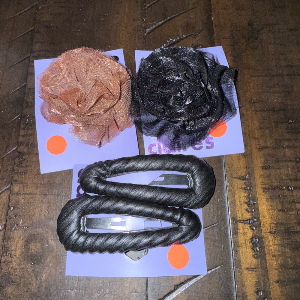 Claire's Black and Brown Hair Clip Set